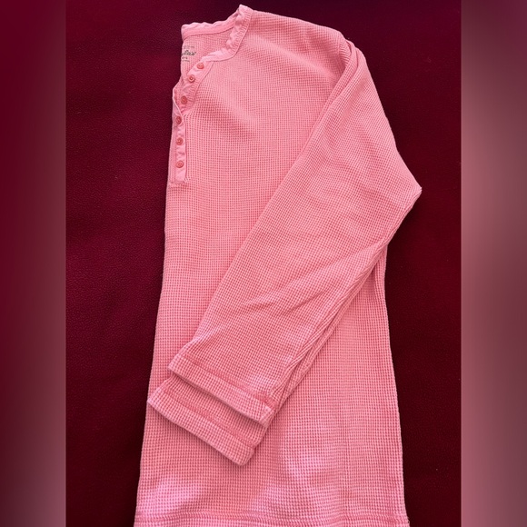 Cabela's Tops - EUC Womens Pink Cabela’s Waffle Knit V Neck Long Sleeve Shirt!